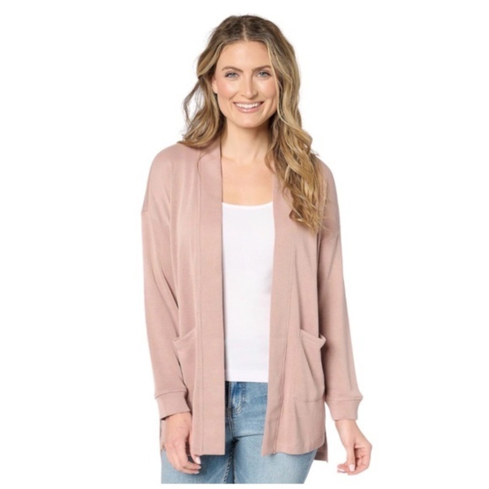 NWT Barefoot Dreams Sand Washed Knit Cardi color willow size small.